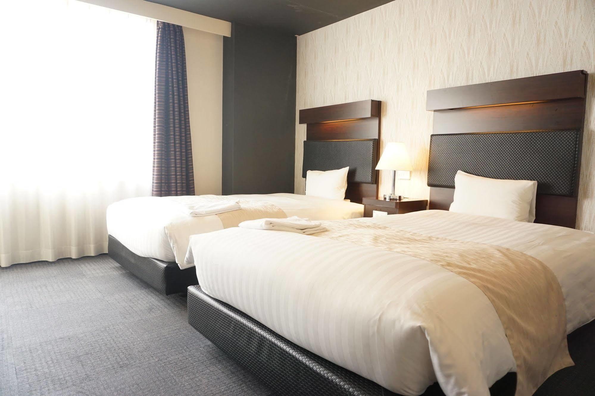 Hotel Sunline Fukuoka Hakata Ekimae Buitenkant foto