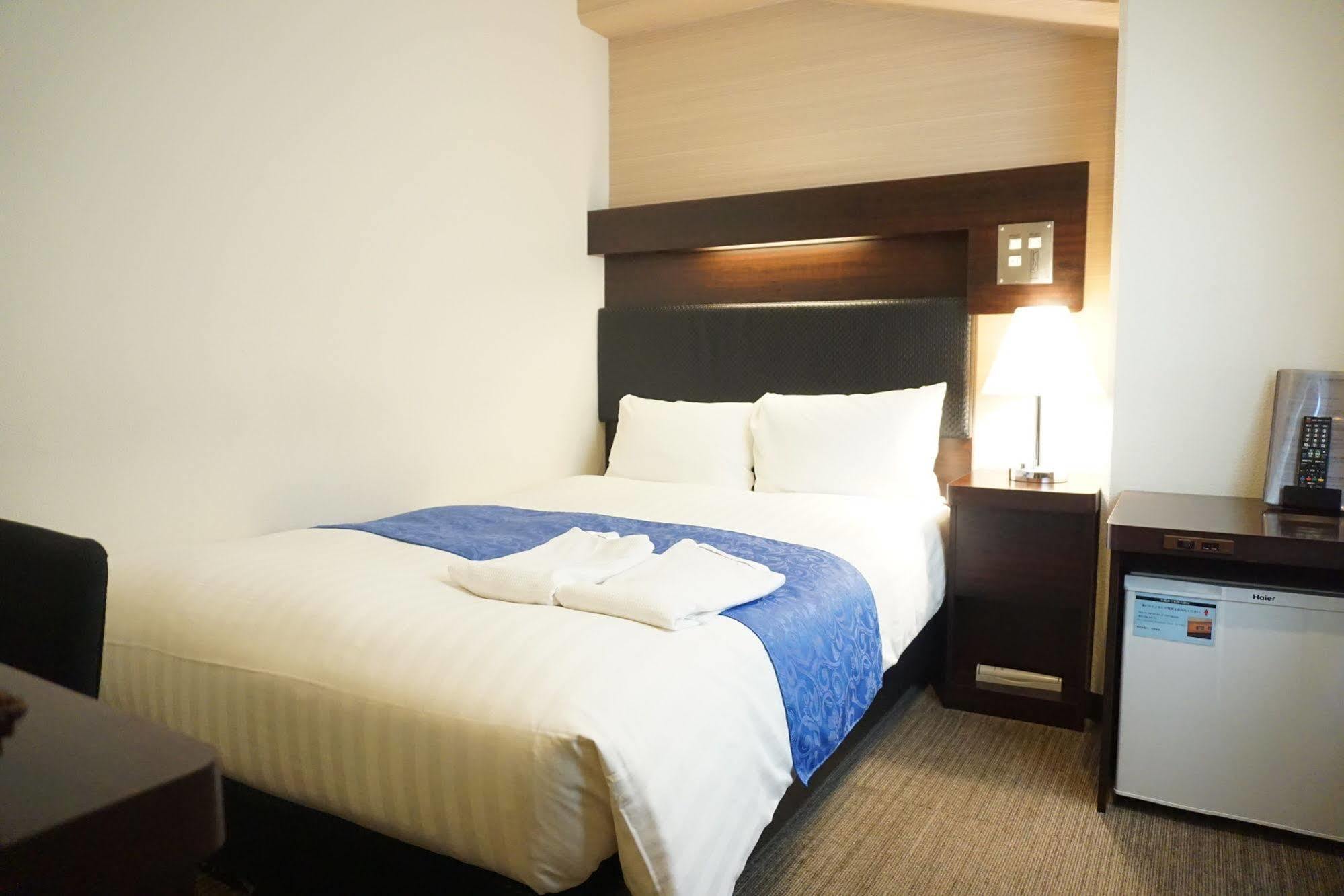 Hotel Sunline Fukuoka Hakata Ekimae Buitenkant foto