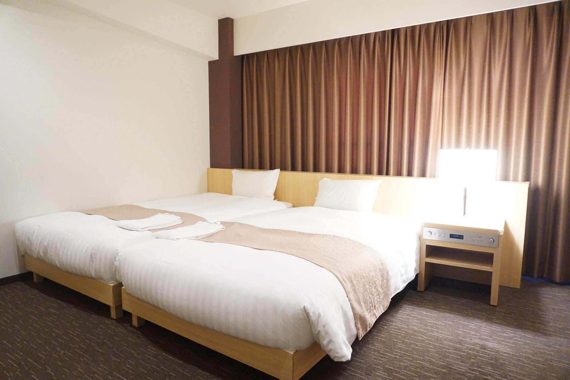 Hotel Sunline Fukuoka Hakata Ekimae Buitenkant foto