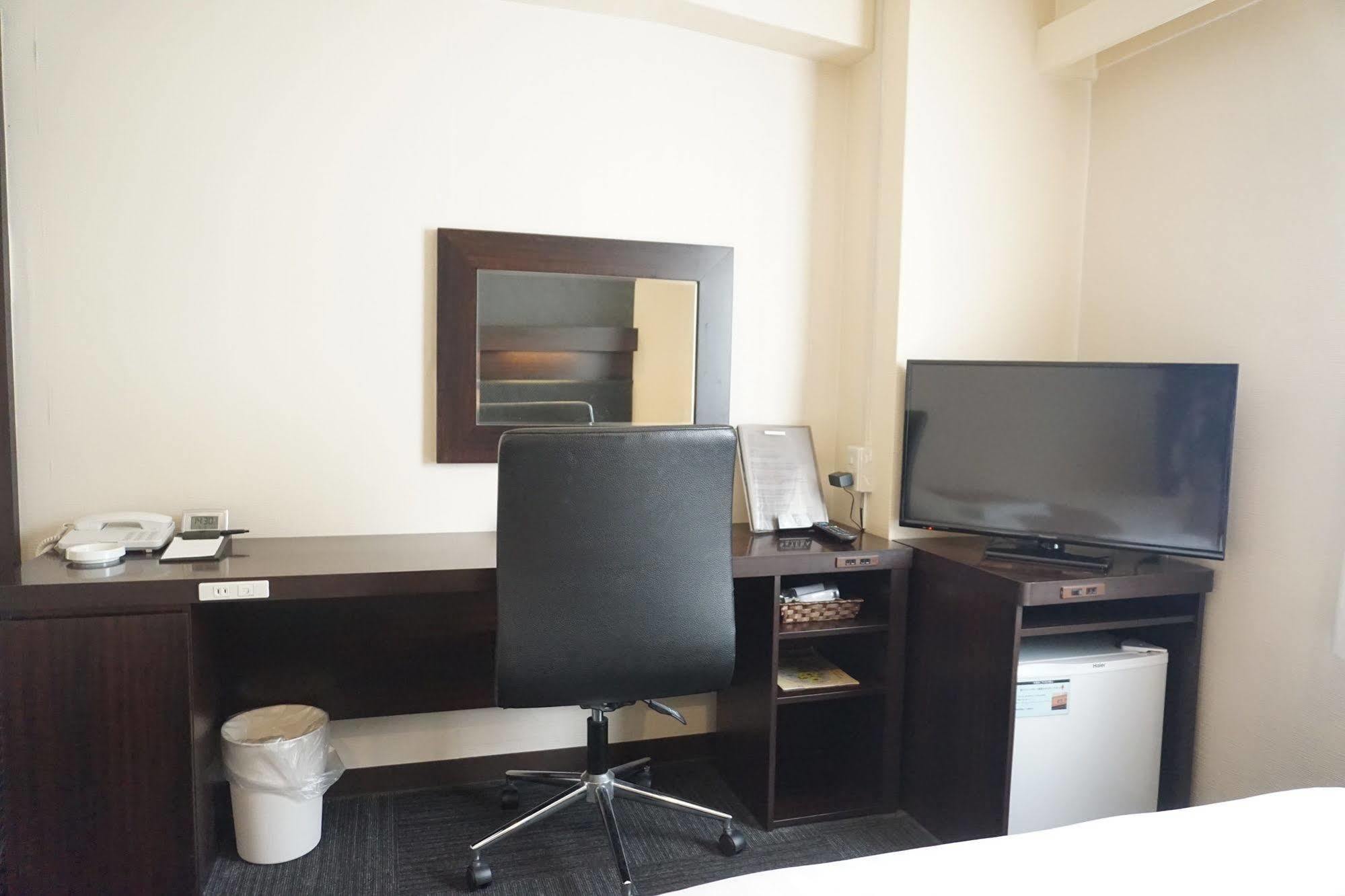 Hotel Sunline Fukuoka Hakata Ekimae Buitenkant foto