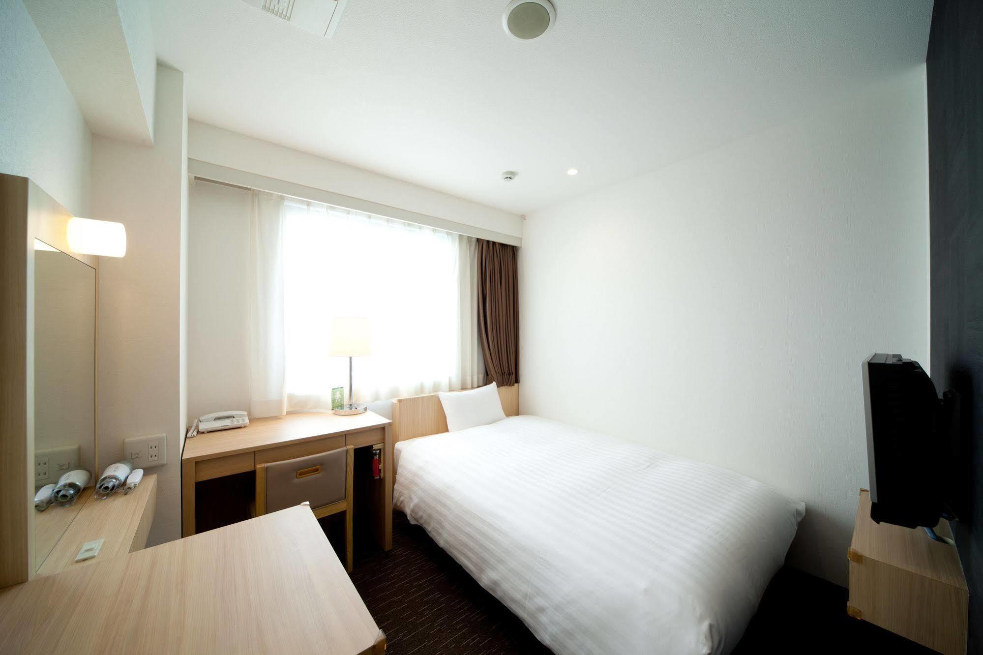 Hotel Sunline Fukuoka Hakata Ekimae Buitenkant foto