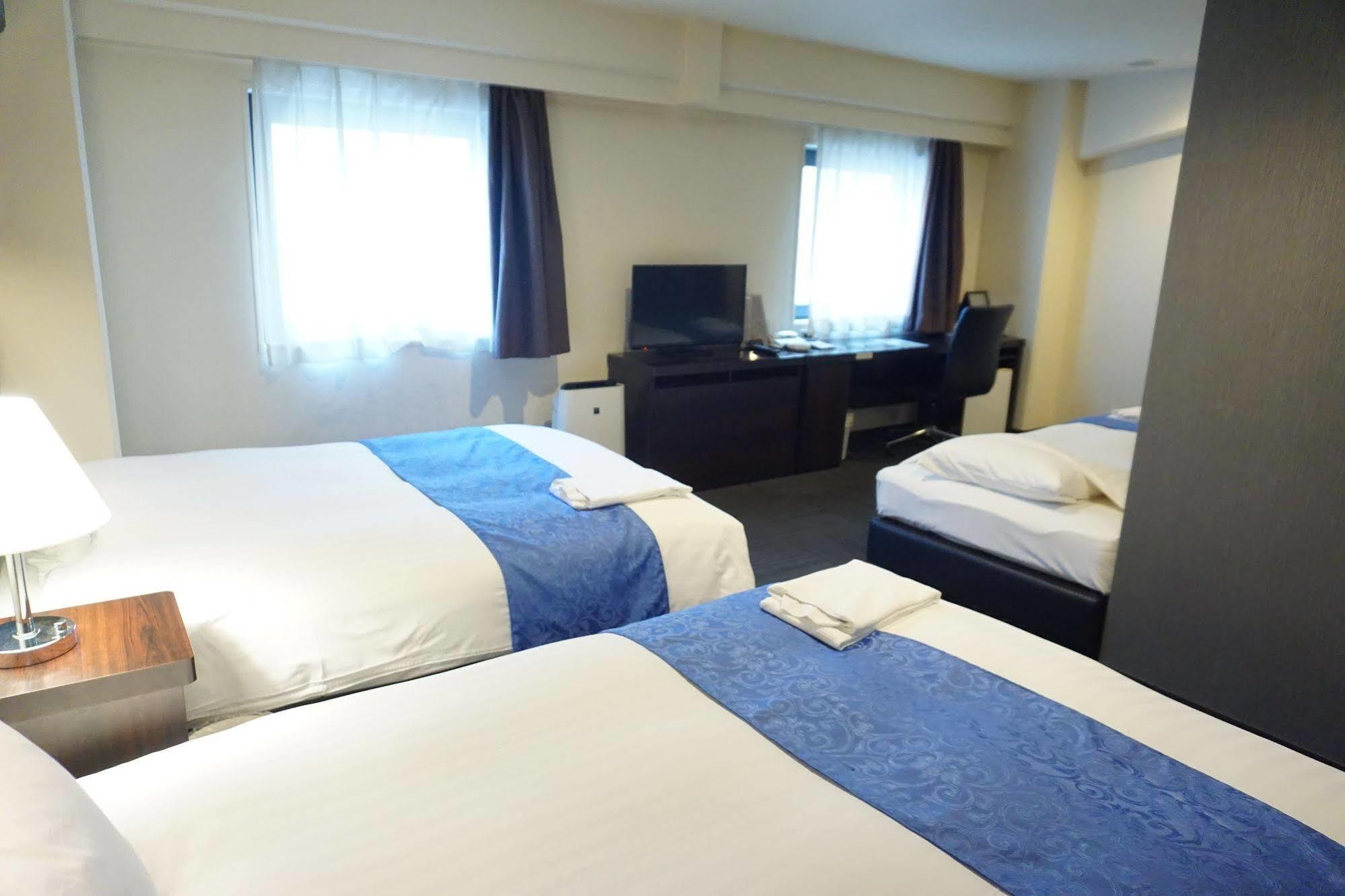 Hotel Sunline Fukuoka Hakata Ekimae Buitenkant foto